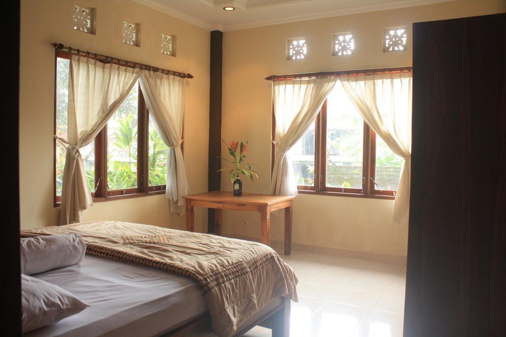 Pondok Loris Guest House أوبود الغرفة الصورة